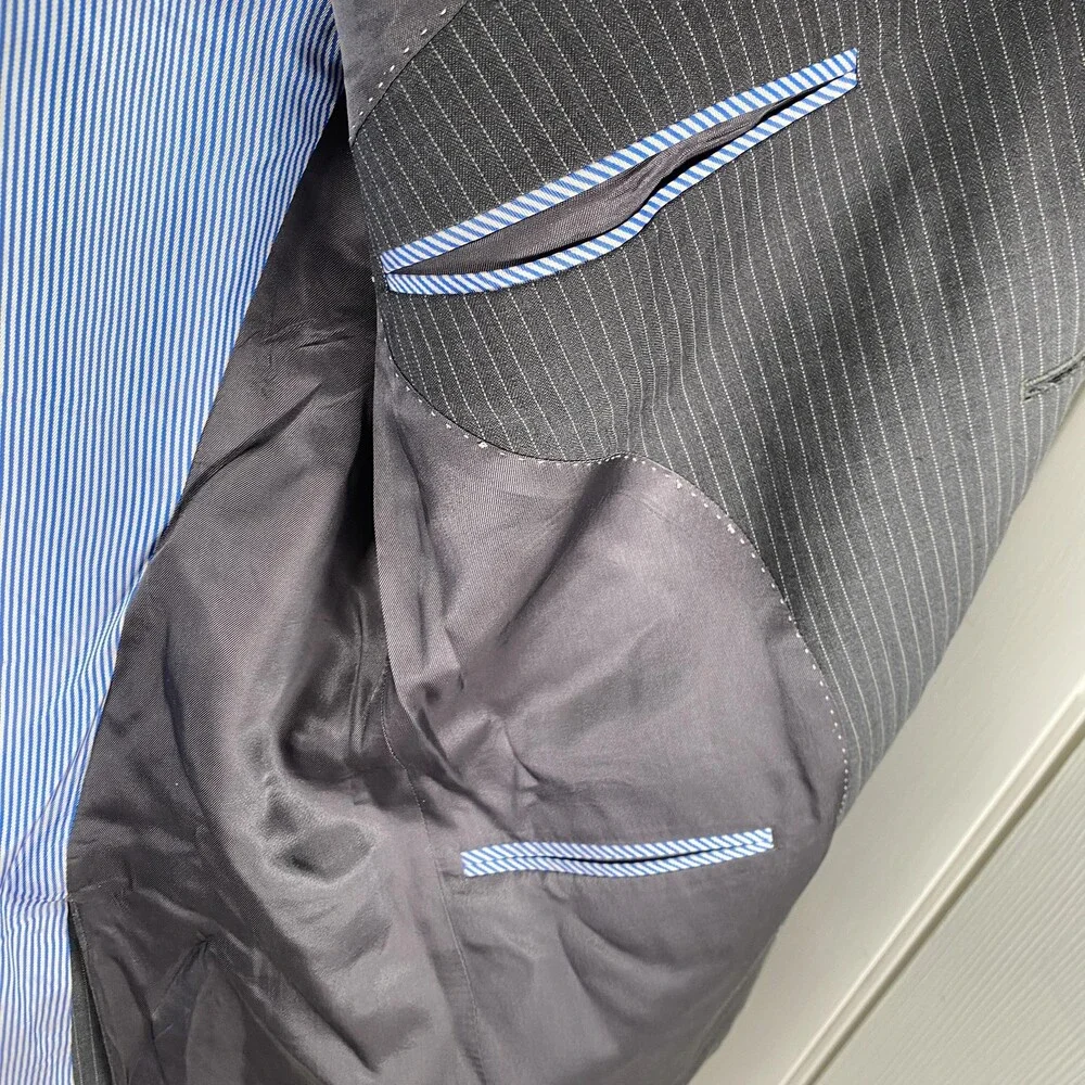 Tommy Hilfiger Suit Jacket Mens 40R Gray Pinstripe 100% Wool 2 Button Blazer